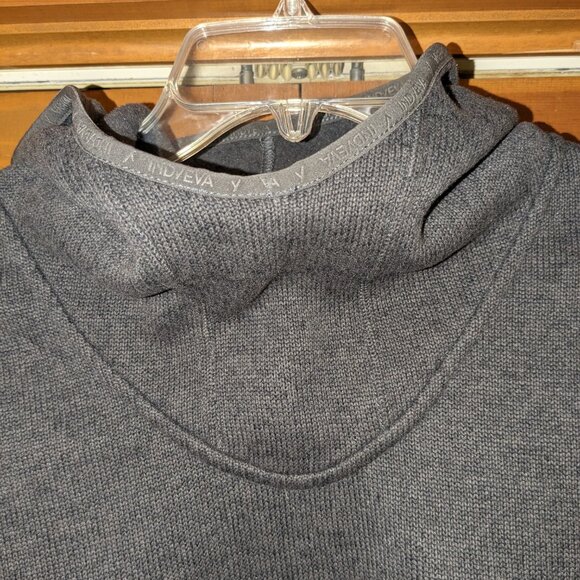 INDYEVA Satu Poncho Fleece Polartec Pullover Snap Shawl Size Small Dark Gray - Picture 8 of 13